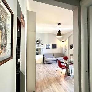 Appartamento Kibilù - Via Thaon De Revel, Milano