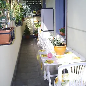 Appartamento Zara Cosy & Cheap Apt - Easy Parking, Milano