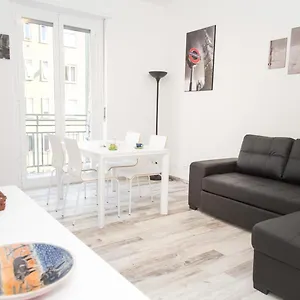 Appartamento Mi Suzzani, Milano