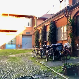 La Casa Sul Ballatoio Isola Humanitas E Alcatraz Milan